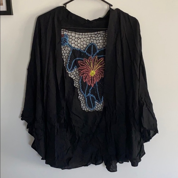 Forever 21 Tops - ⭐️ 2/$10 - kimono